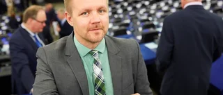 Svenska politiker skyller på EU
