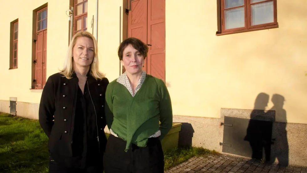 Fotoutställning. Christina Runeson och Åsa Grönlund, intendenter vid Västerås konstmuseum, deltog i ett samtal på Havremagasinet om krigsfotografen Martin Adler.