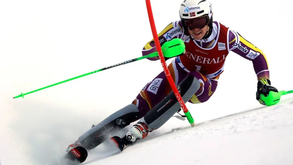 Vann. 20-årige Henrik Kristoffersen vann i Levi.