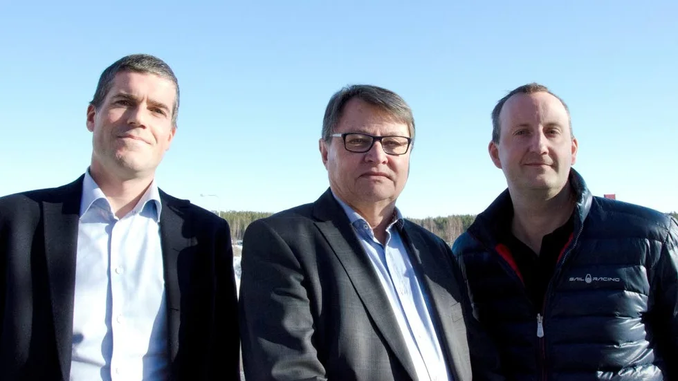 Fler att välja på. Patrik Nilsson, täckningskoordinator vid Telenor, Tony Blomqvist vd IT Norrbotten och Björn Lindberg, nätplaneringschef vid Tele 2 är nöjda med att Telia får konkurrens om mobilkunderna.