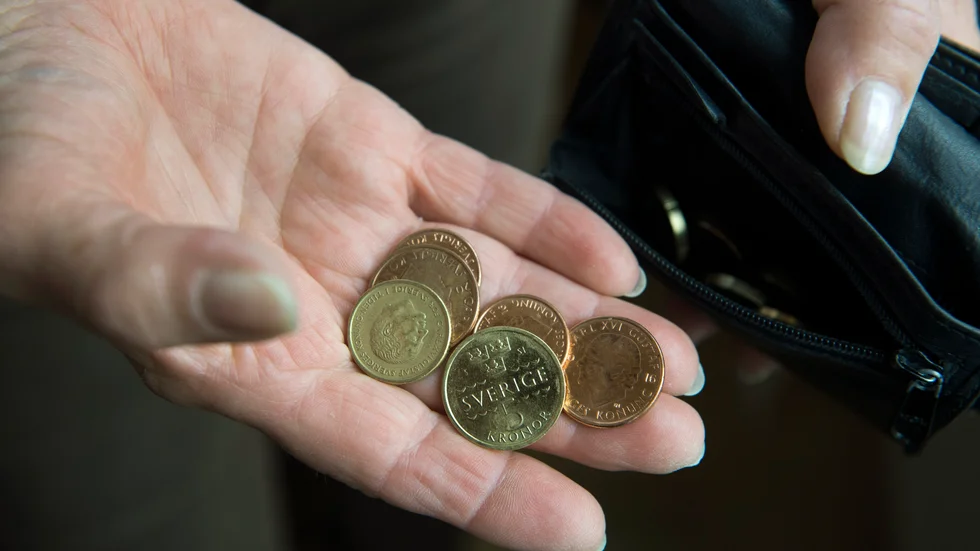 Årets höjning av pensionen äts upp av prisökningar på el, bränsle och mat, skriver Harald Nordlund.