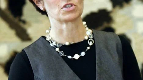 Helene Röckner, kommunchef, bekräftar att det finns funderingar på att flytta Tillväxtkontorets verksamhet från stadshuset till Furunäset, tillsammans med Företagarcentrum. (Arkivbild)