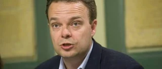 Jobbet bort och halva inkomsten
