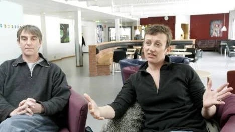 Dansaren och kompositören Scott Smith har rest i Norrbotten under två veckor tillsammans med Becky Edmunds, båda från England. Hon arbetar med ett dansvideoprojekt som började i Argnetina för två år sedan som han medverkar i.