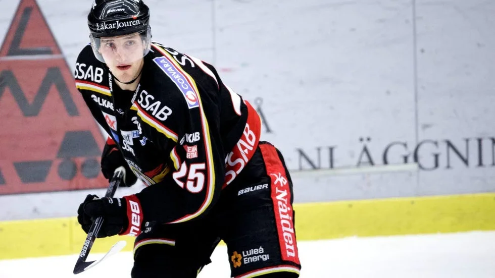 Anton Hedman stängs av i en match och missar derbyt mot Skellefteå.