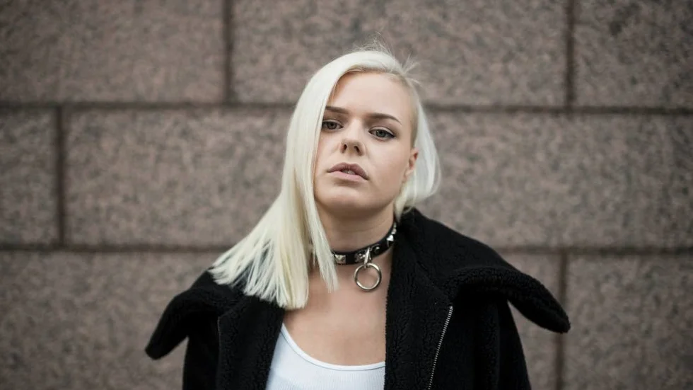 Rein, eller Joanna Reinikainen som hon egentligen heter, spelar på Musikens Makt.