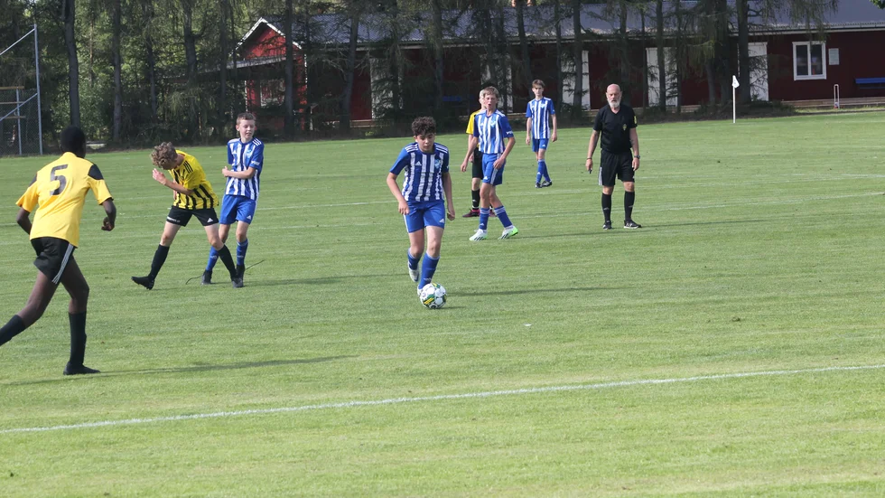 IFK Västervik, Västerviks FF och Sickla IF möttes i en träningscup under lördagen på Örbäcken.
