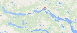 Båt kantrade - en person söks