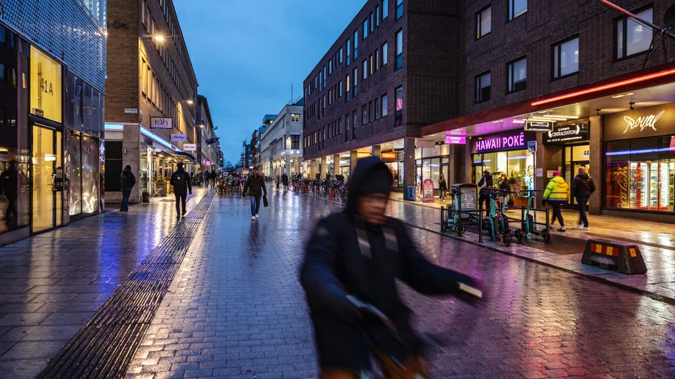 Ingen cyklist verkar veta hur en enkel ringklocka fungerar, skriver Mona Einarsson.