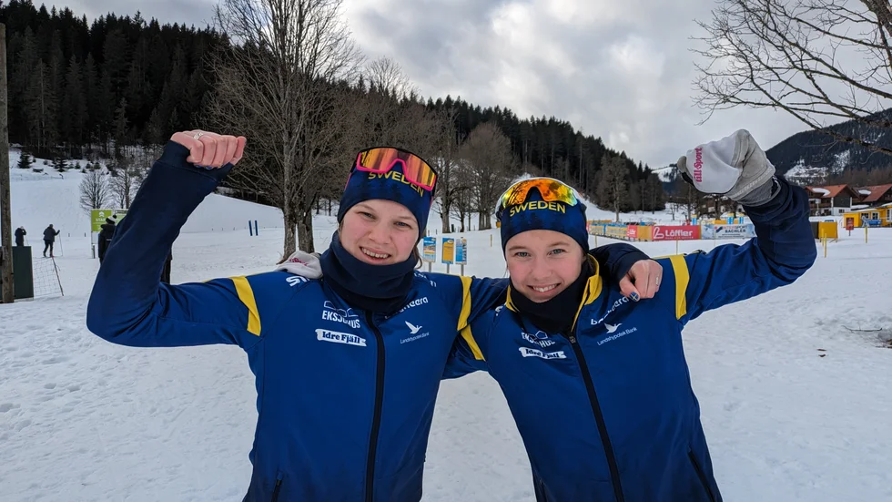 Minna och Ebba Turesson i silverjubel.
