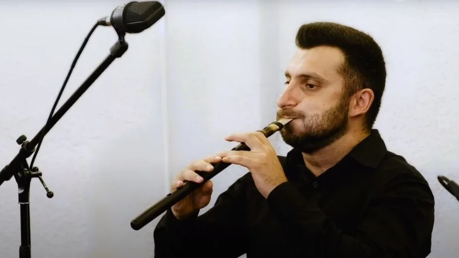 Harutyun Chkolyan från Armenien har specialiserat sig på duduk, ett instrument som nu hör till Unescos världsarv.