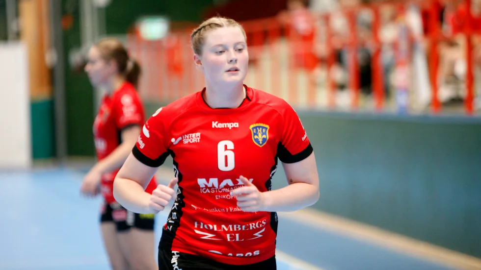Ska Lisa Jansson och hennes lagkamrater i EHF ta en viktig seger borta mot Örebrolaget Vintrosa?