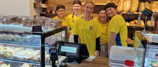 Fiket vände hatet ryggen – jobbade i blågult