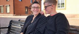 Isabella och Emelie om livet som gift par i Frödinge