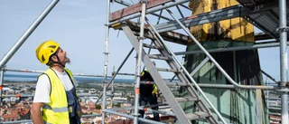 BESKEDET: Domkyrkans guldspira plockas ner – "guldet blåser bort"
