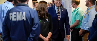 President Biden reser till stormens Florida