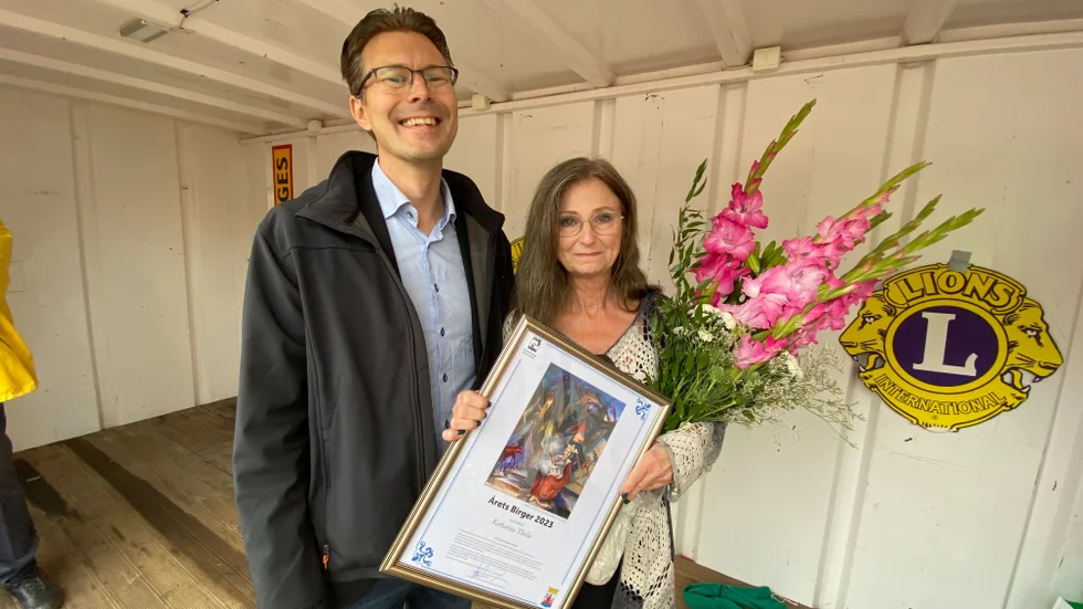 Katharina Tholin fick utmärkelsen Årets Birger, det årliga pris som tilldelas en person som gjort förtjänstfulla insatser för Torshälla. Katharina, som driver butiken Avig & Rät, fick ta emot diplomet av Peter Utas (M), vice ordförande i Torshälla stads nämnd. 