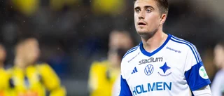 Lagkaptenen på bänken – han startar i anfallet istället för IFK