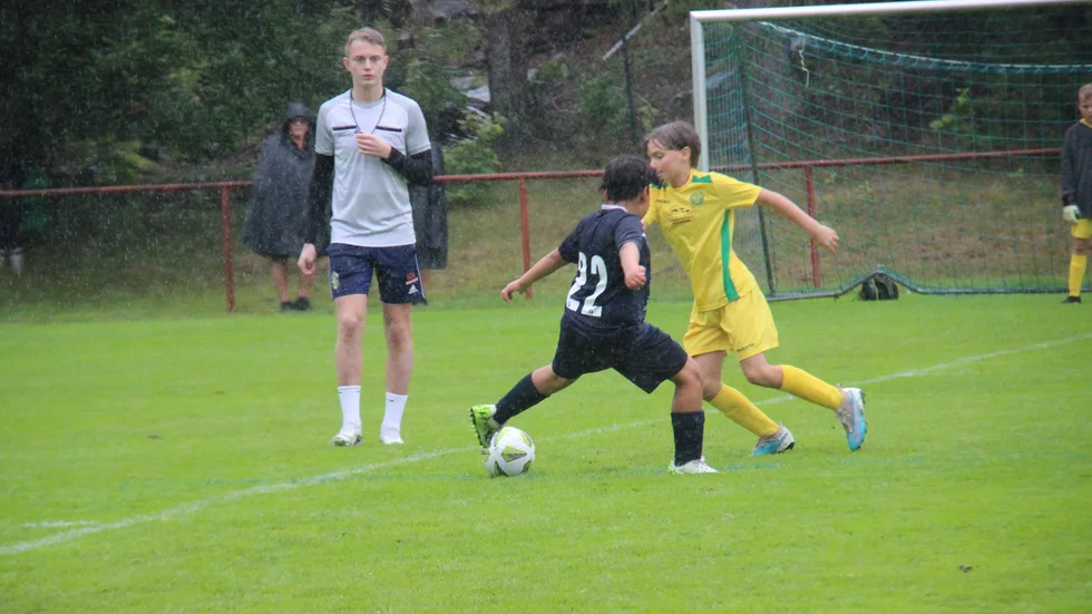 Regnet som föll i augusti tvingade arrangören att skjuta upp flera finaler i EP-cupen. 