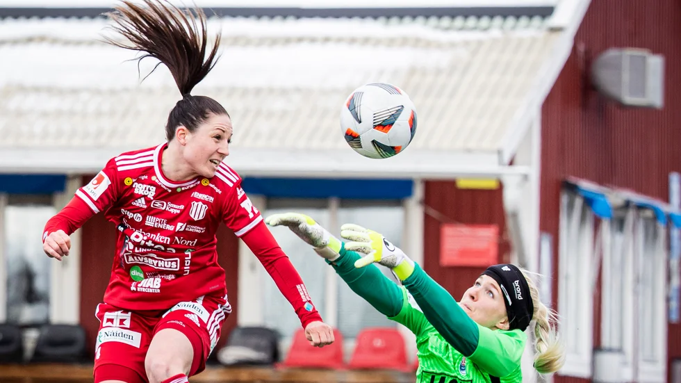 Josefin Johansson skadade sig efter matchen mot Kristianstad.