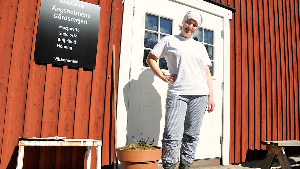 Linda Elvingson menar att det är fint att folk vill leva som de gör men samtidigt tror hon inte att de förstår vilket hårt arbete det innebär.