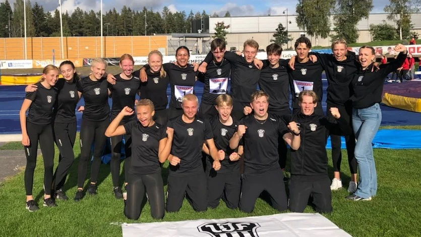 Laget bakom framgången. Upsala IF:s 15-17-åringar vann i helgen lag-USM-guld.