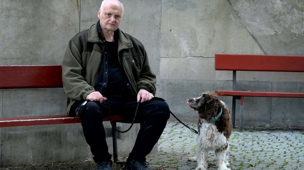 Göran Greider är poet, författare, debattör och chefredaktör på Dala-Demokraten. Senast gav han 2020 ut romanen "Hon vars hjärta var som mitt" om diktaren Dan Andersson.