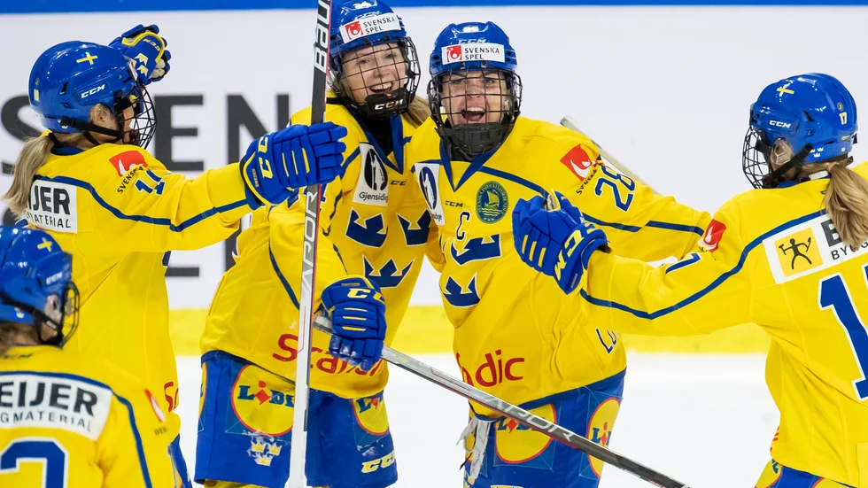 Damkronorna vann mot Schweiz i Basel. Arkivbild.