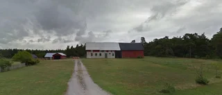 Fastigheten på adressen Anga Suderbys 839 i Anga har nu sålts på nytt - stor värdeökning