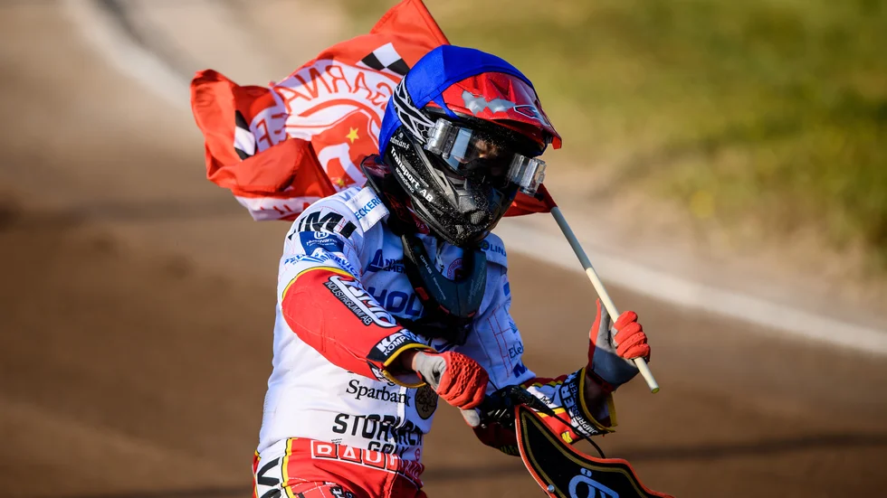 Kim Nilssons Rospiggarna tog viktiga poäng borta mot Indianerna.