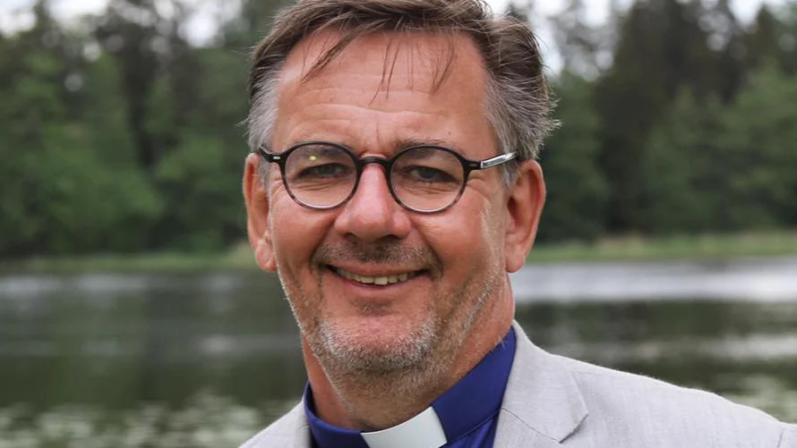 Anders Ekhem blir ny tillförordnad kyrkoherde i Frustuna församling fram till nästa sommar.