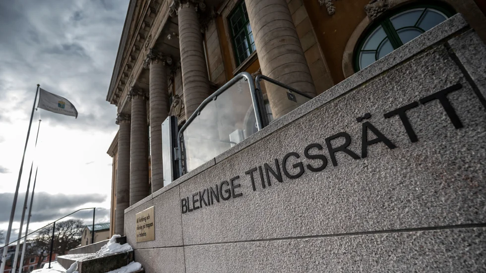 Blekinge tingsrätt har dömt en man till fängelse för våldtäkt på en sovande kvinna. Arkivbild.