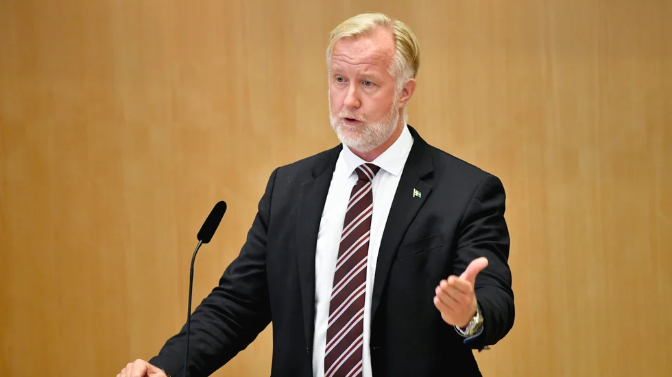 Johan Pehrson, partiledare för Liberalerna, anser att en Nato-bas på Gotland gör Europa säkrare.  