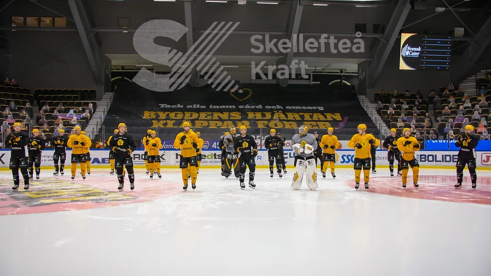 Skellefteå AIK bjöd upp till dans i "Jerusalema Dance Challenge" – för att visa sitt stöd till alla inom vård och omsorg under denna pandemi. Videon går att se på Youtube och i AIK:s sociala medier. 