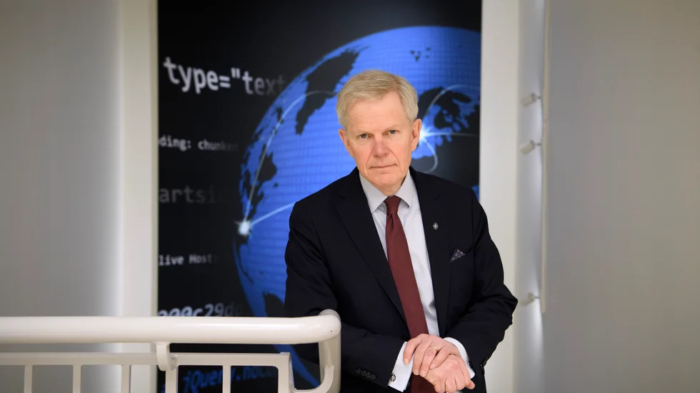 "Vi har en breddad hotbild mot Sverige, vi ser att olika angreppssätt koordineras mer än förut" säger Björn Lyrvall, FRA:s generaldirektör, i en intervju med TT.