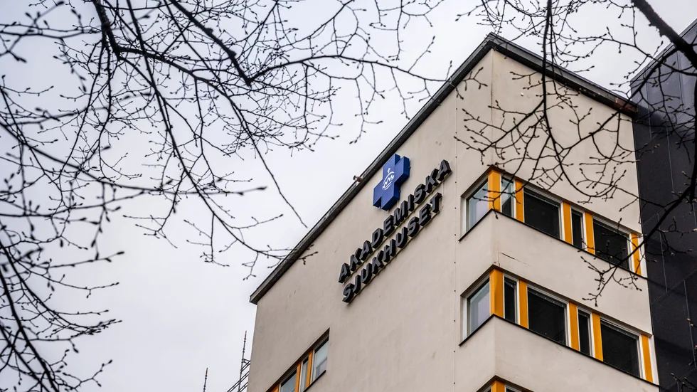 Barnakuten på Akademiska sjukhuset i Uppsala har anmälts efter att barn fått livskotande allergiska reaktioner.