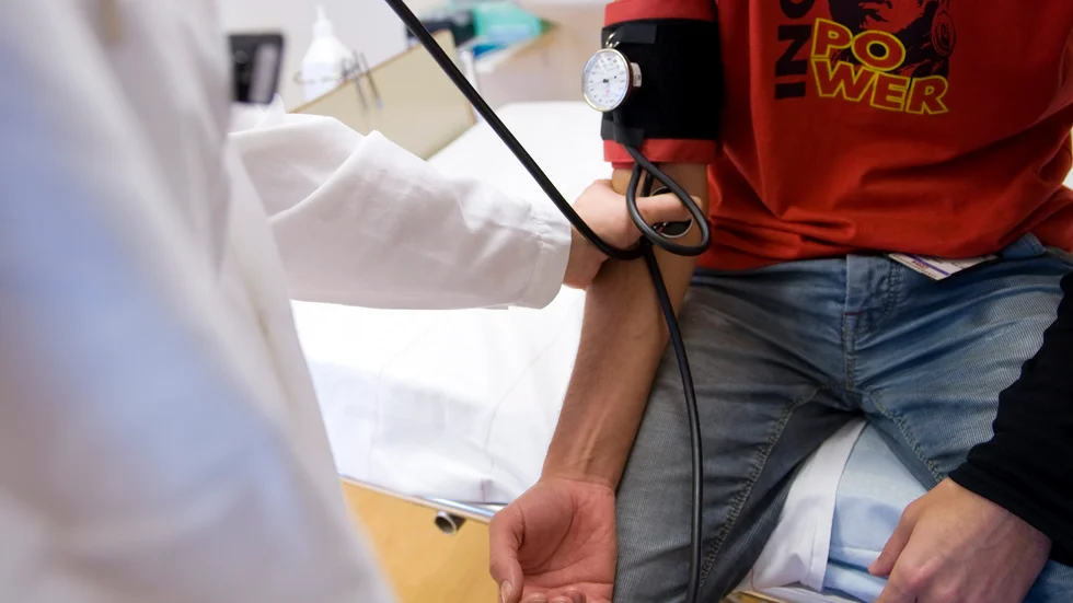 Patienter med kroniska sjukdomar ska inte behöva gå till doktorn för att till exempel kolla blodtrycket. 