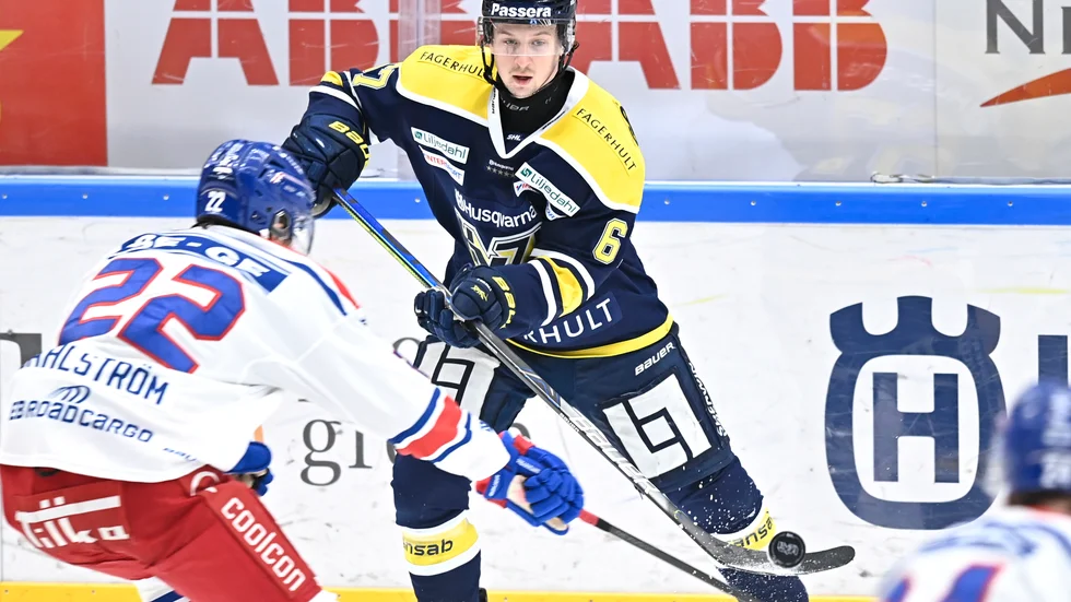 Christoffer Törngren har förlängt sitt kontrakt med HV71.