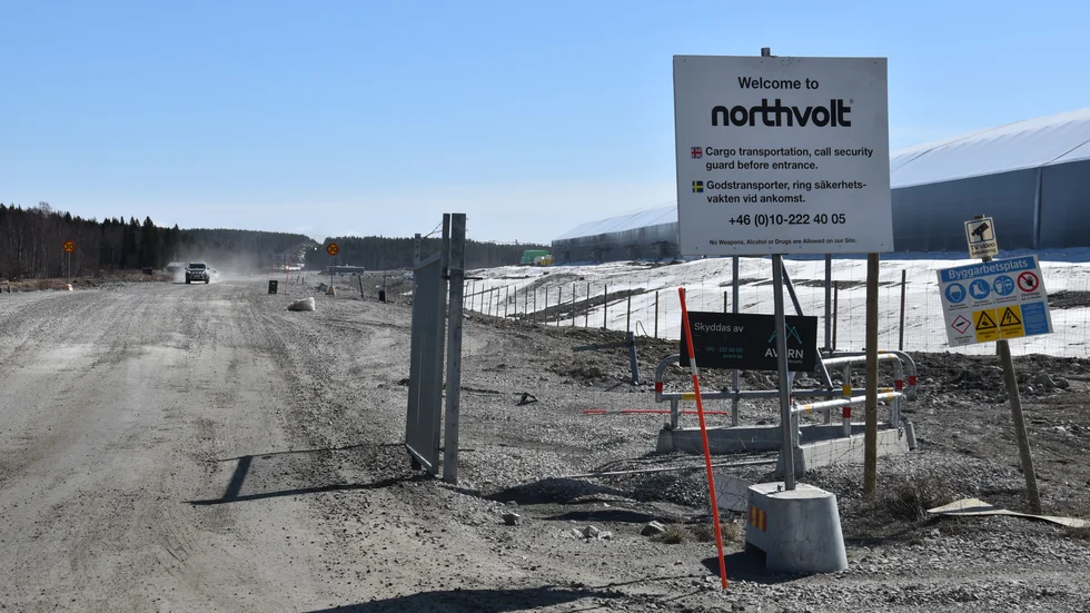 I Skellefteå bygger Northvolt Europas största batterifabrik. "Fabriken är första steget till en grön svensk exportsuccé, framtiden är batteridriven", skriver Jan-Erik Larsson. 