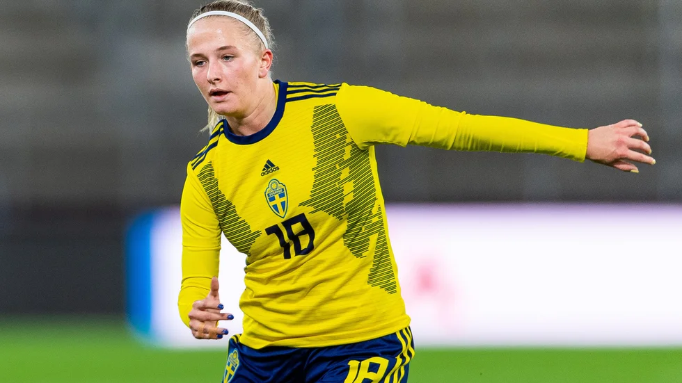Tuva Skoog fick förtroendet från start för tredje matchen i rad när Sverige under torsdagskvällen vann mot Wales.