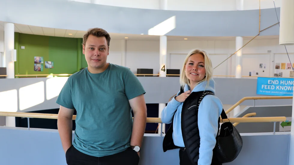 Amanda Johansson och Filip Karlsson tycker att det är en bra sammanhållning och gemenskap tack vare aktivitetsdagarna. 