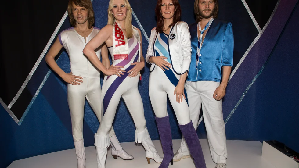 ”Det där hoppet från ABBA till Spice Girls, till Smashing Pumpkins, är ett rätt bra exempel på hur internets vägar vindlar och grenar sig”, skriver krönikören.