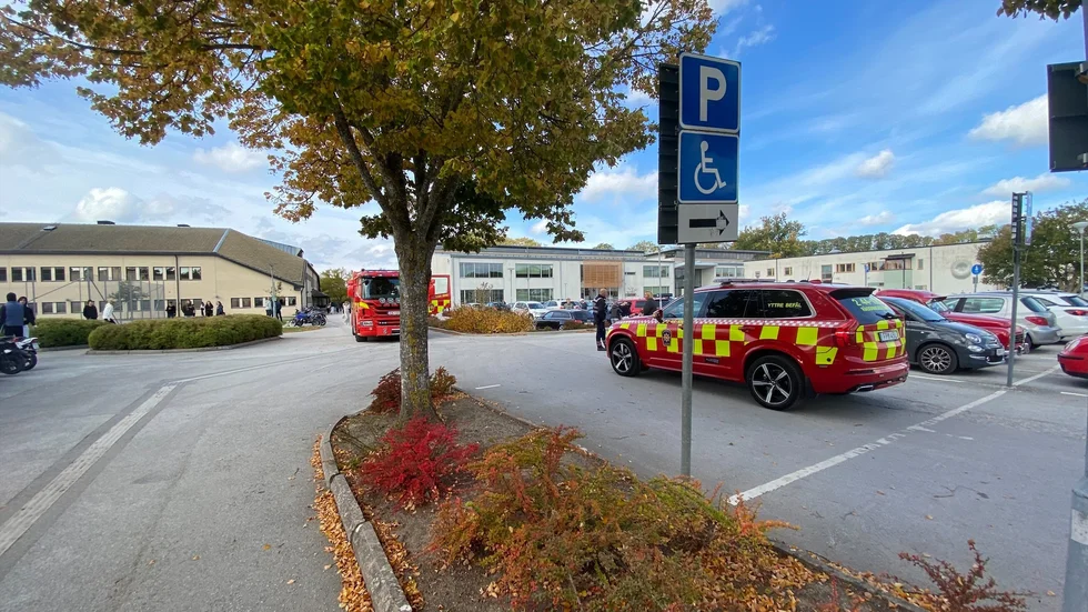 Delar av Wisbygymnasiet utrymdes på tisdagen.