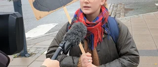 Därför protesterar Linnea, 17: "Jag är livrädd"