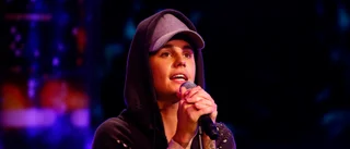 Justin Bieber gör stödkonsert i Kalifornien