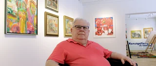 Nysatsar på sitt galleri: "Folk kan åka långt för konsten"