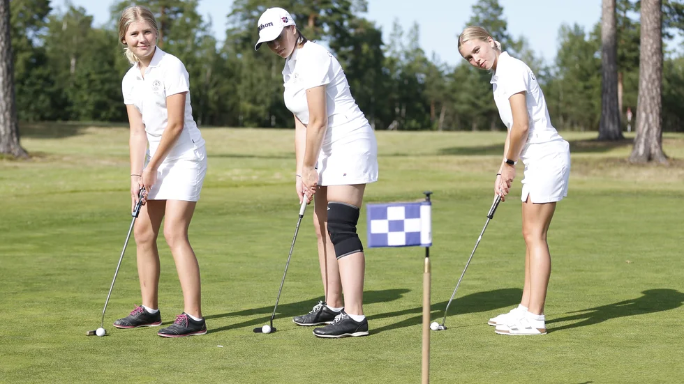 Trion Tove Siljreus, Alma Storck och Tilde Skogholt ser fram emot att delta i SM-kvalet för juniorer.