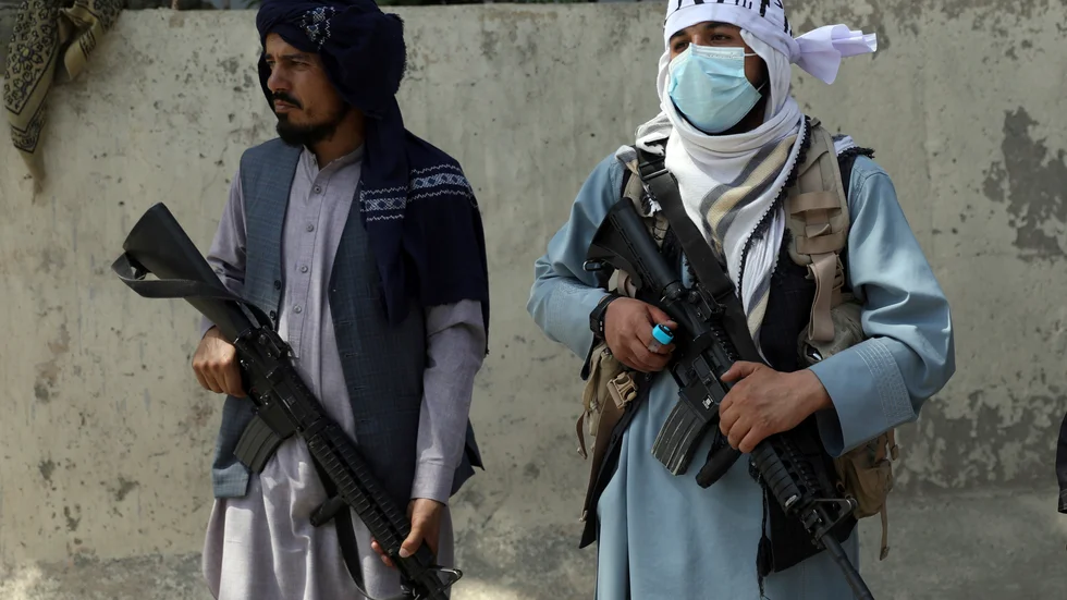 Talibaner på vakt i Kabul.