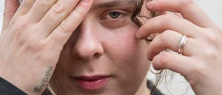Krismedvetna författare talar för två i publiken