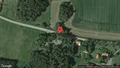 Just nu: En stillastående fordon orsakar stopp i ett körfält på väg 1060